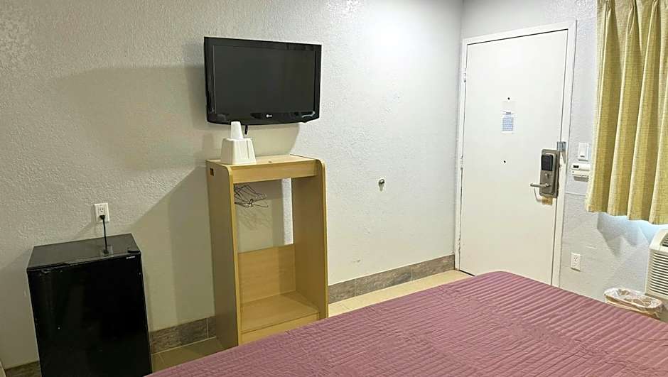 Xpress Inn & Extended Stays