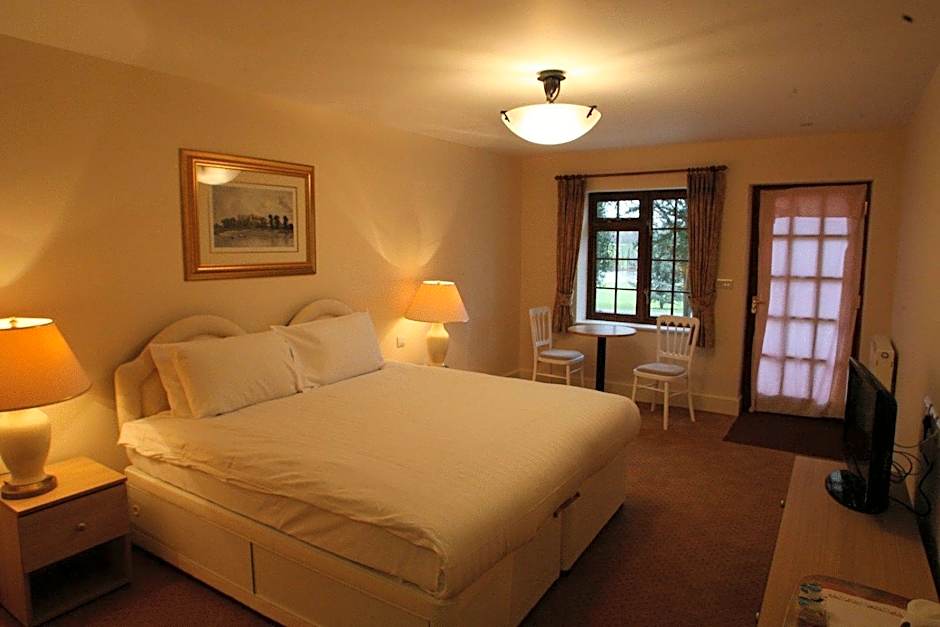 Donnington Grove Hotel & Golf Club