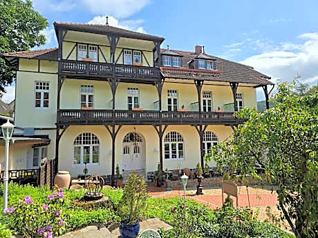 PARK VILLA zentral am Mittelrhein Zimmer&Apartments Self check in Aparthotel