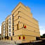 Super 8 by Wyndham Bronx