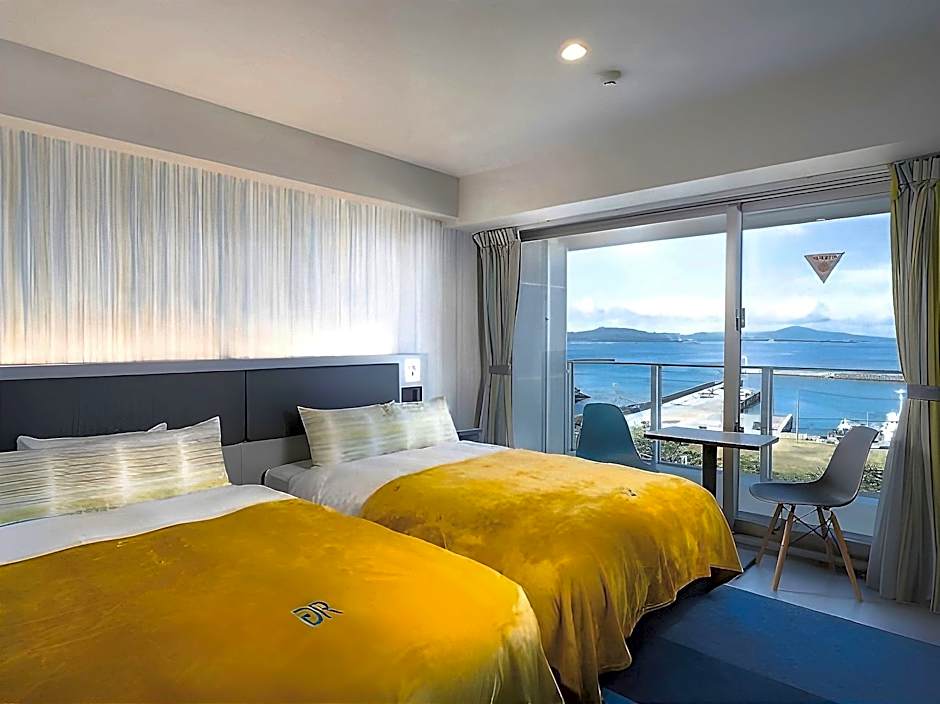 Green Rich Hotel Okinawa Nago (Artificial hot spring Futamata Yunohana)