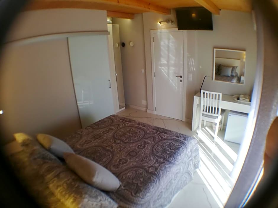 Nueva suite jacuzzi relax beach & mountain