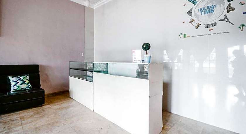 RedDoorz near Millennium ICT Center Medan