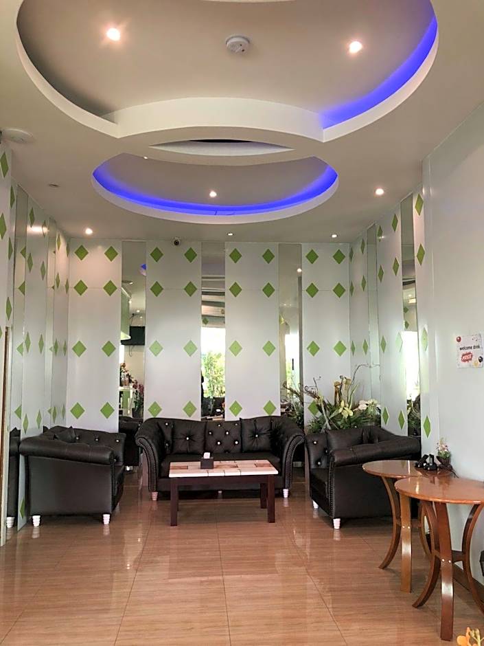 Lucky Green View Hotel (SHA Extra Plus)