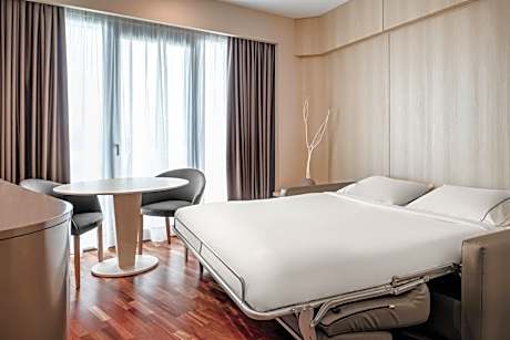 Junior Suite, 1 King, Sofa bed, Ocean view, High floor