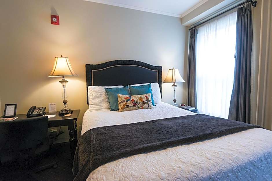 Camas Hotel & Suites Portland - Vancouver