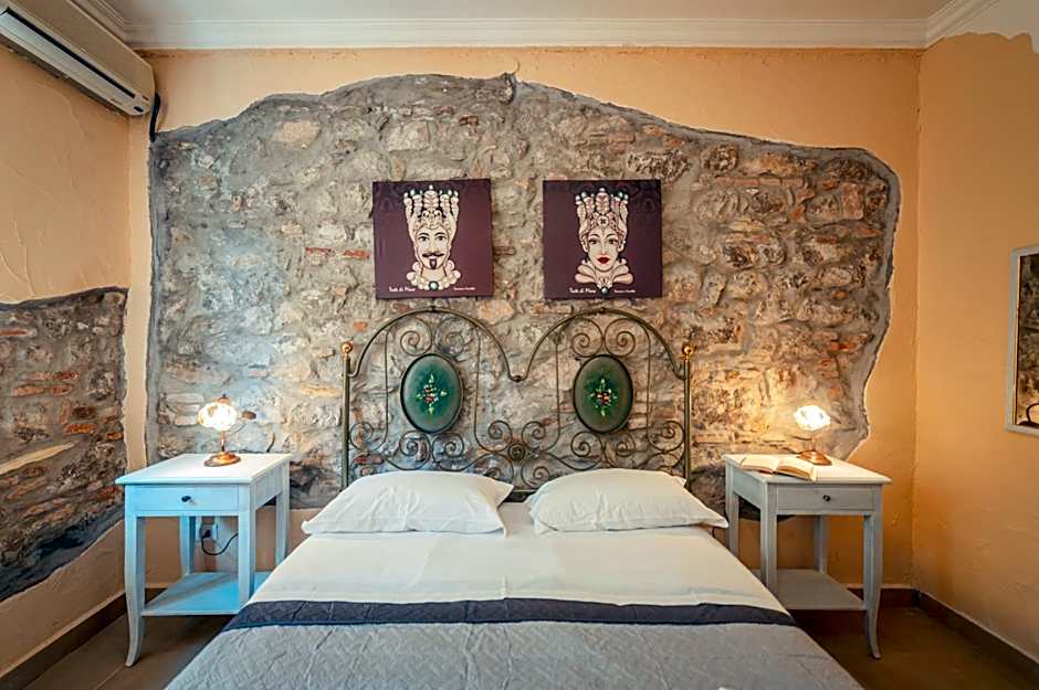 Taormina Garden Hotel