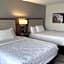 La Quinta Inn & Suites by Wyndham Milwaukee South West New Berlin