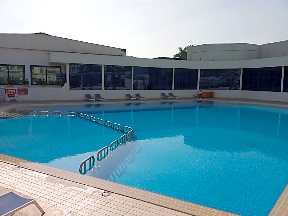 Cairo Pyramids Hotel