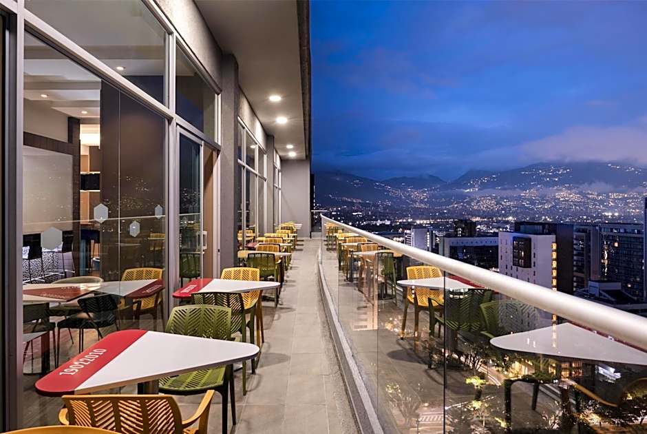 Hampton Inn By Hilton Medellin, Colombia