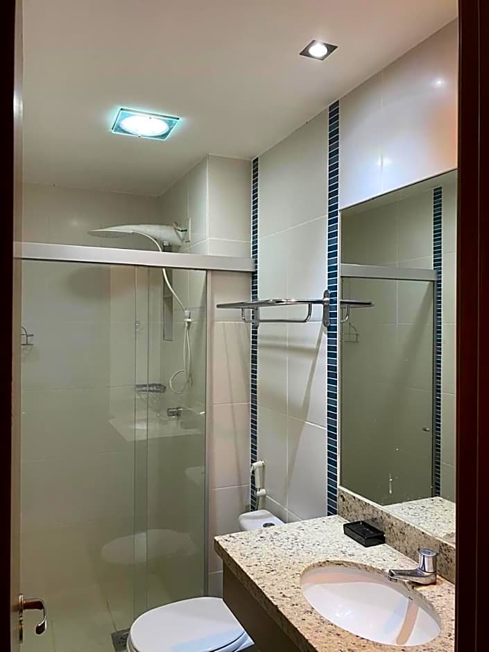 Apto com 3 Suítes, linda vista e ótima área de lazer - até 10 pessoas