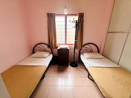 Budget Twin Room