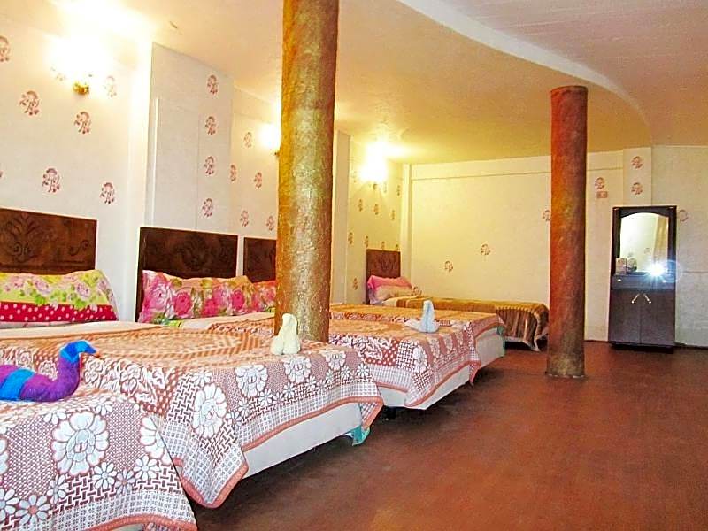 Cairo Moon Hostel