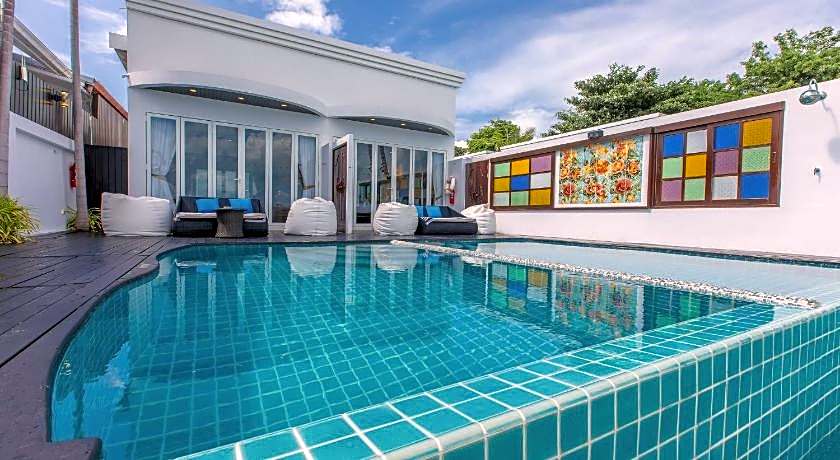 The Privilege Hotel Ezra Beach Club