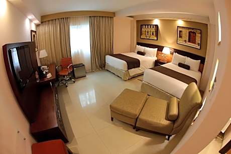 Deluxe Queen Room with Two Queen Beds