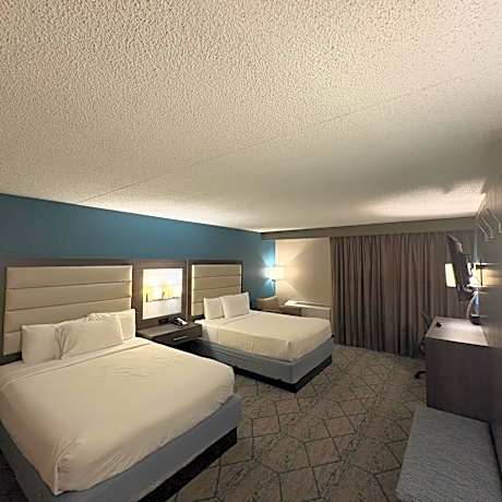 Deluxe Queen Room