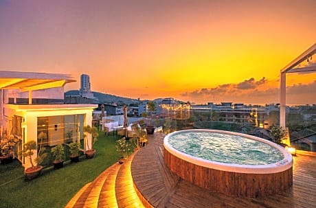 La Vista Patong Hotel