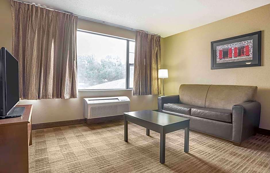 Extended Stay America Select Suites - New Orleans - Airport