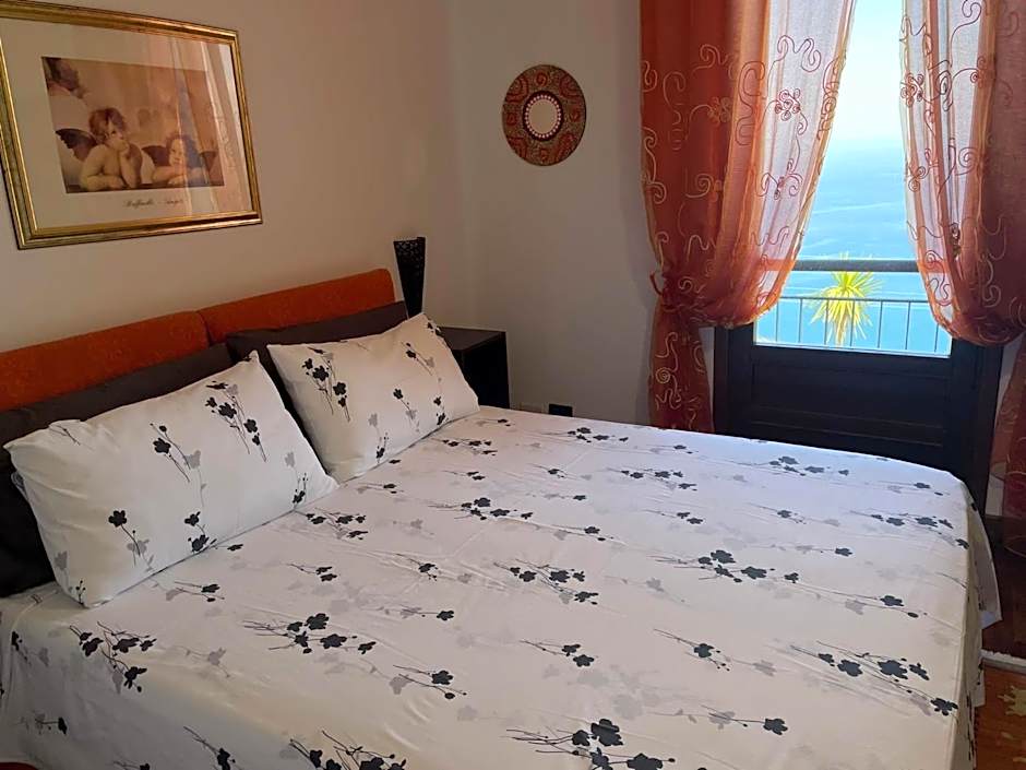 B&B Roomantic & Piscina Idromassaggio