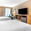 Casco Bay Hotel Portland Airport - Maine Mall, an Ascend Collection Hotel