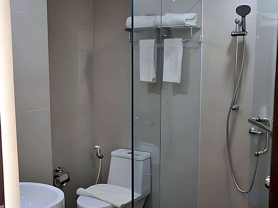 Kyriad M Hotel Sorong