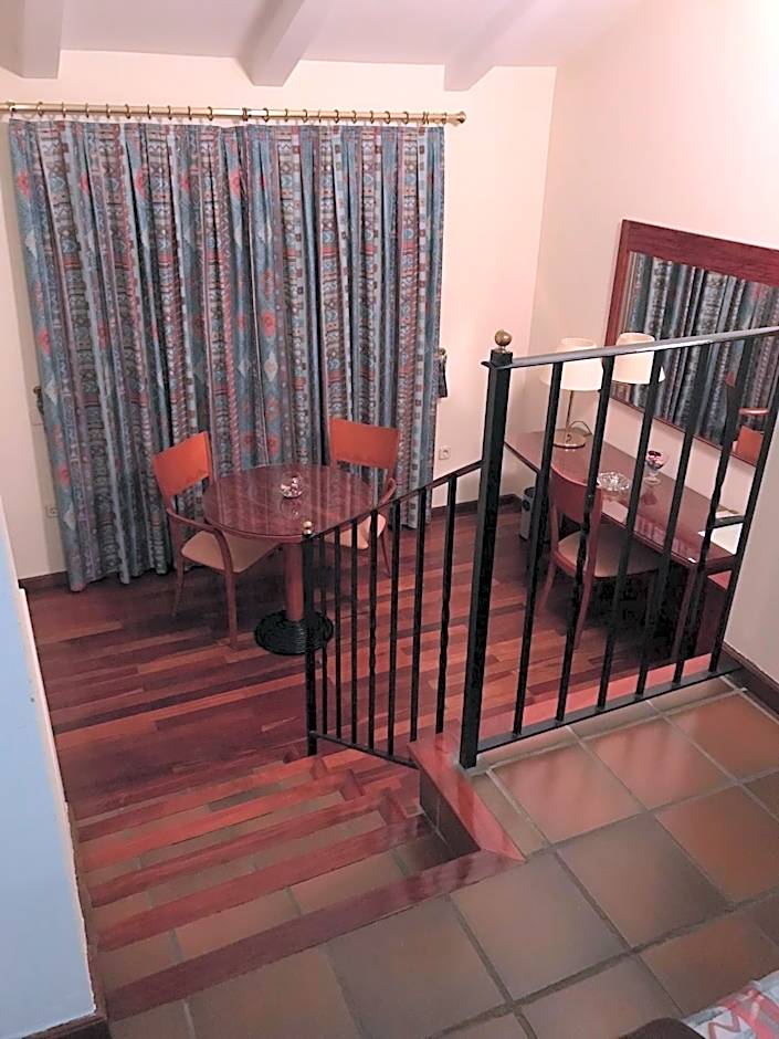 Hotel Suís