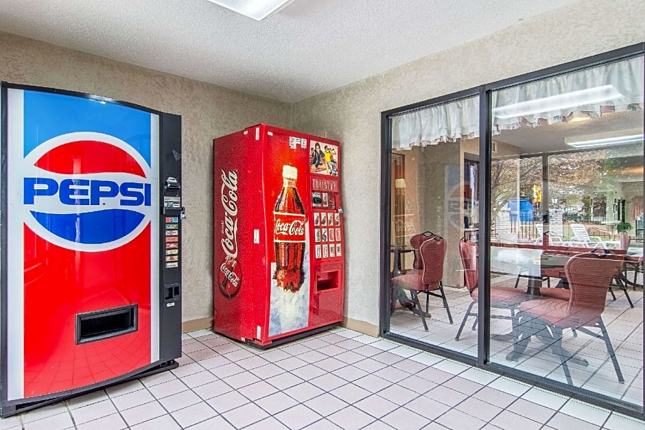 Quality Inn Oakwood - Gainesville