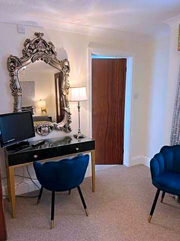 The Masons Arms Hotel