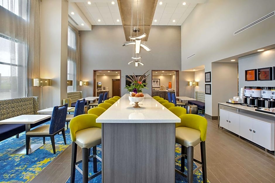 Hampton Inn By Hilton Sioux Falls / Southwest, SD
