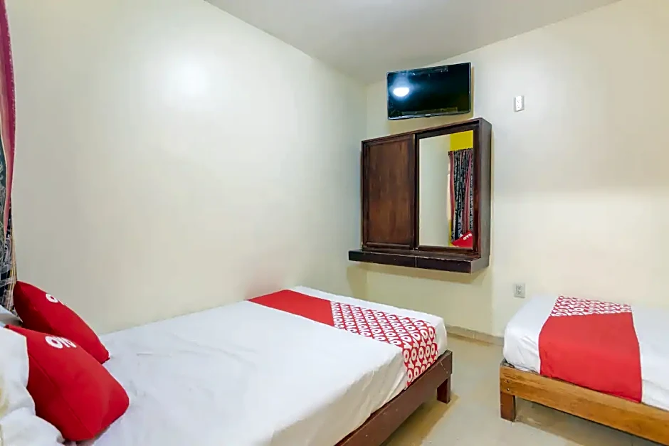 OYO Hotel Emperador