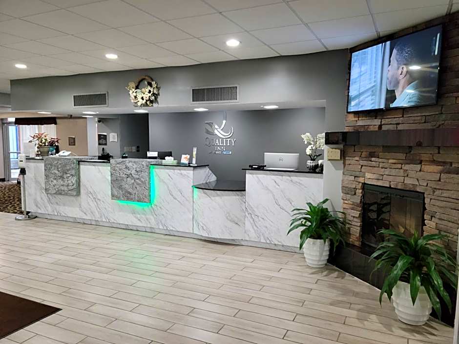 Quality Inn Terre Haute University Area