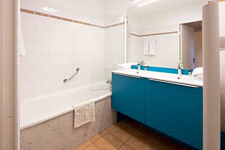 2 Bedrooms apartment for 6 persons Mountain side