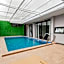 RedDoorz Plus near Lembang Park & Zoo