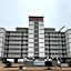 Aquarius Oceanfront Hotel