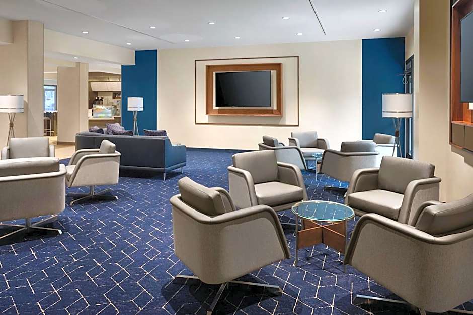 Courtyard by Marriott New Orleans Metairie