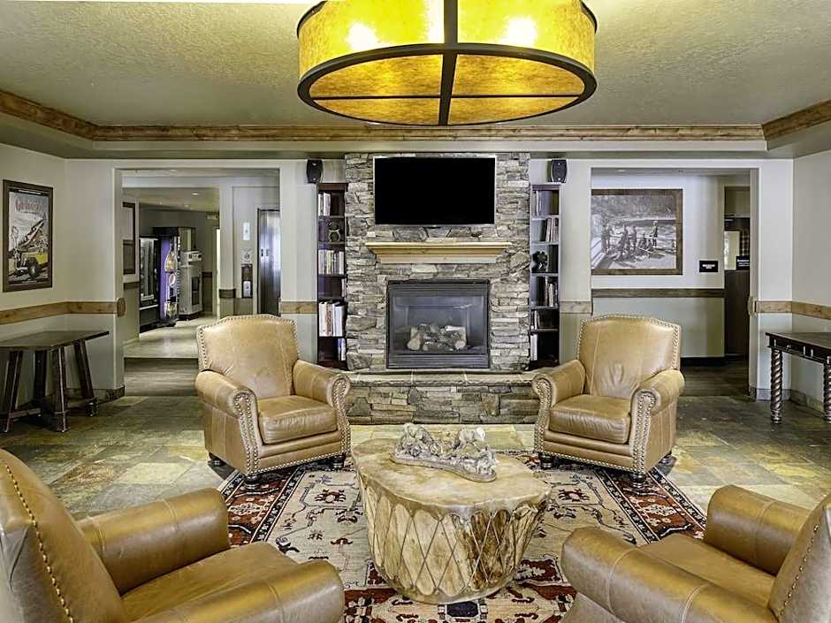 Yellowstone Park Hotel