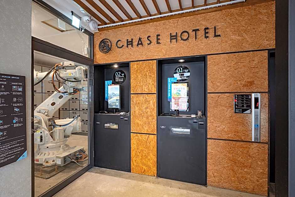 CHASE Hotel