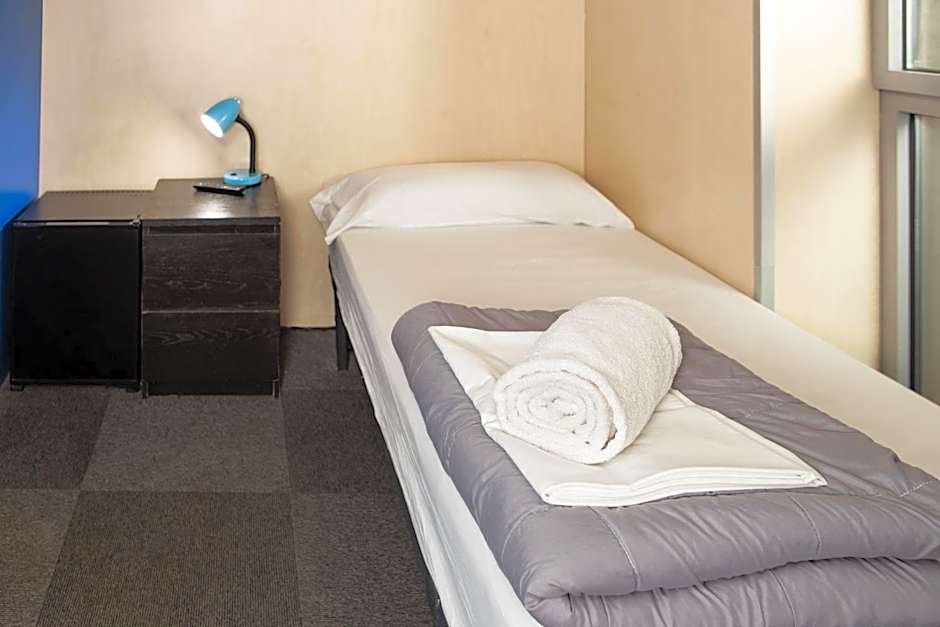 Barcelona Urbany Hostel