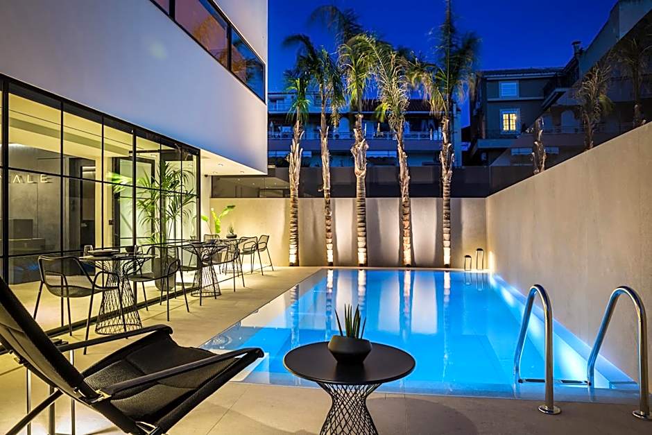 Canale Hotel & Suites