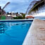 Hotel Luz de Mar ' right on the beach