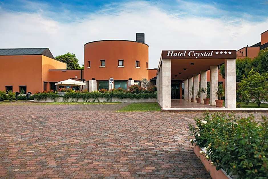 Hotel Crystal