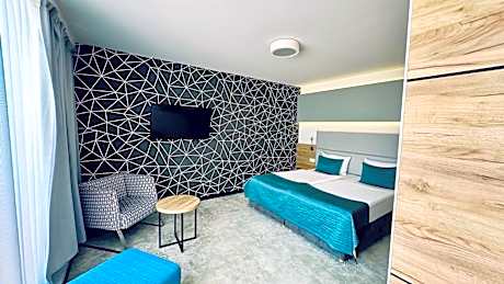 Superior Double or Twin Room with Terrace