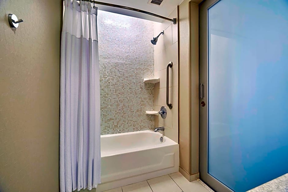 SpringHill Suites by Marriott Las Vegas Convention Center