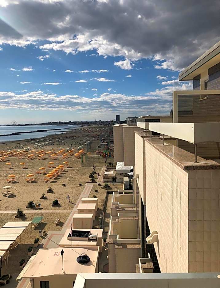 Hotel Adriatica sul Mare