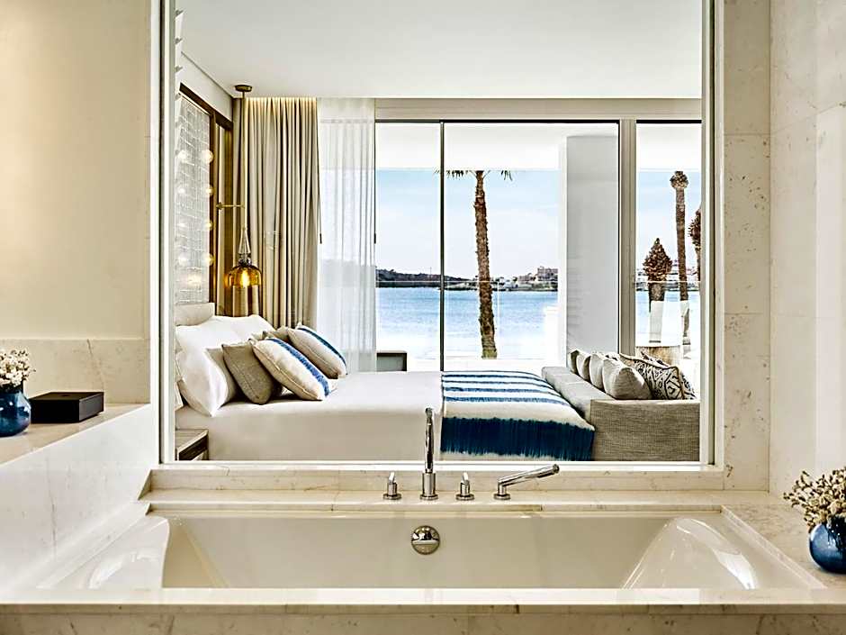 Nobu Hotel Ibiza Bay