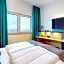Point 7 Hotel