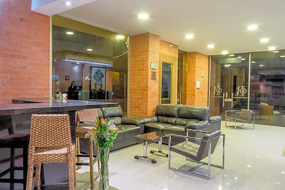Apartamentos Regency La Feria