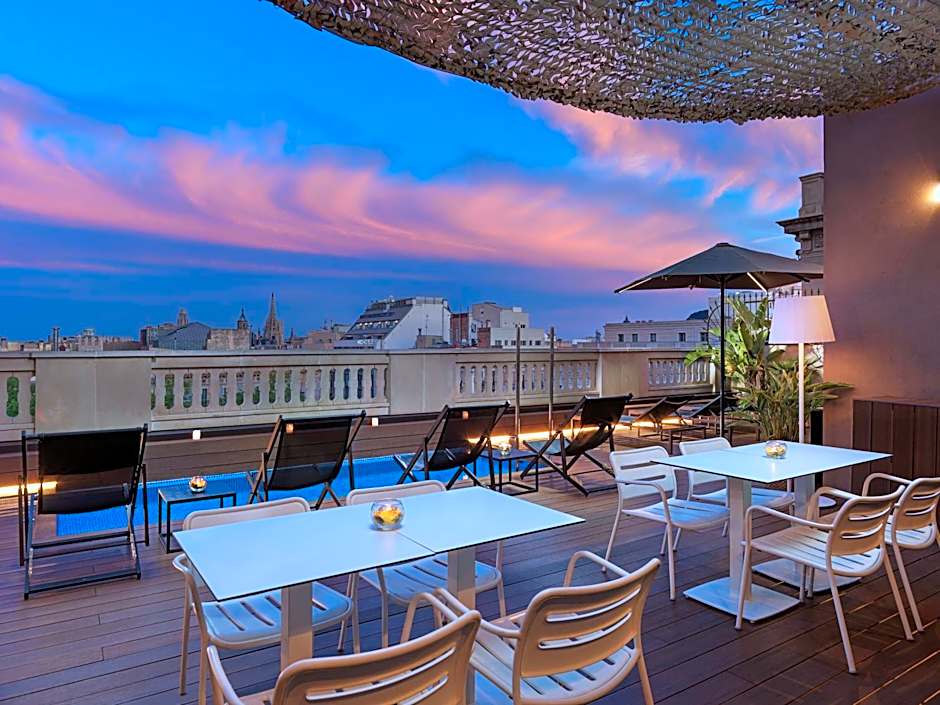 H10 Urquinaona Plaza