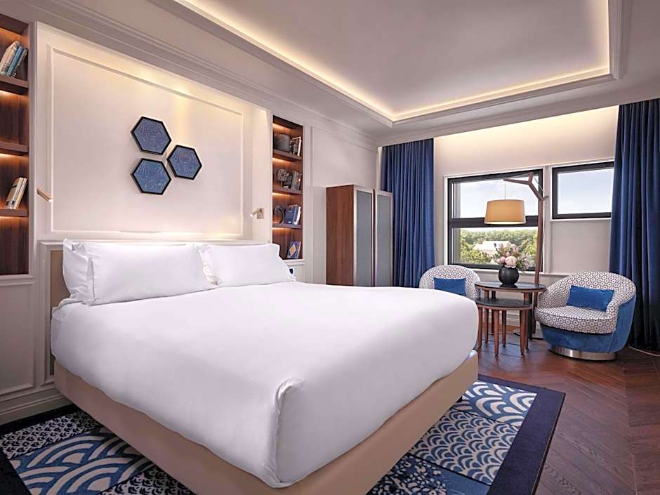 Sofitel Barcelona Skipper