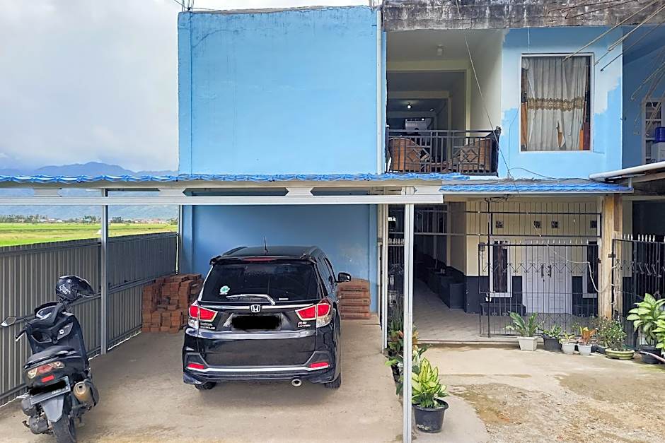 RedDoorz Syariah @ Penginapan Queen Sungai Penuh